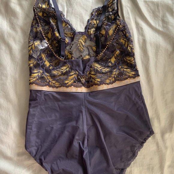 Navy and Gold French Lace Lingerie Bodysuit with Adjustable Straps - Picture 5 of 7